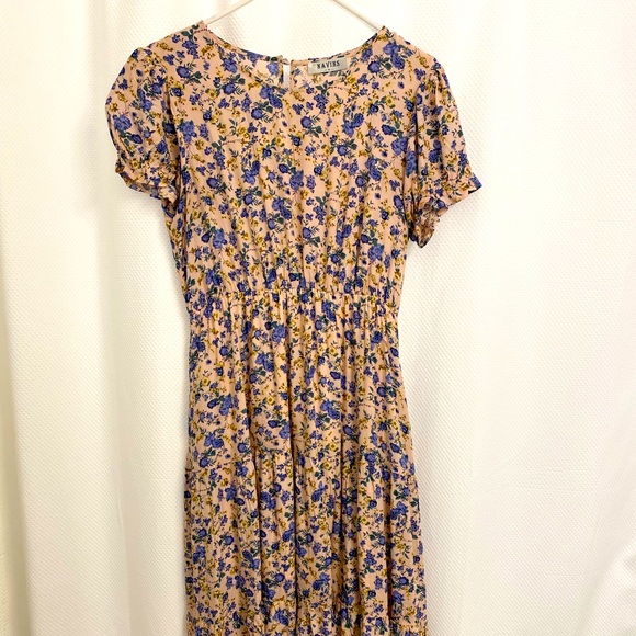 Midi floral dress. - Picture 1 of 2